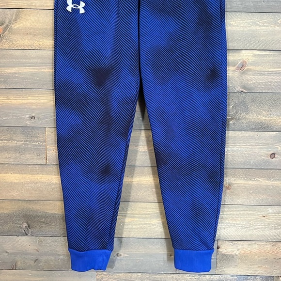 New Boys' UA Rival Fleece Printed Joggers Size YSM  (Youth Small) in Blue (B) - Picture 5 of 14